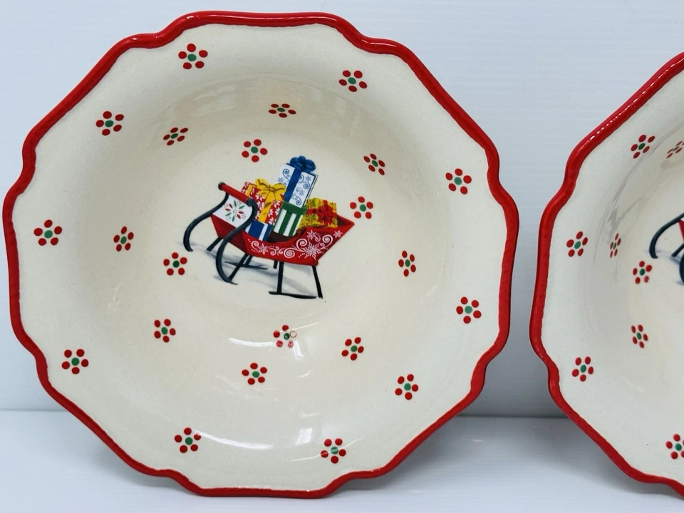 Набор из 4 праздничных суповых/зерновых чаш на ножках Temptations Tara 7,5 дюйма красные сани - Изображение 3 из 4