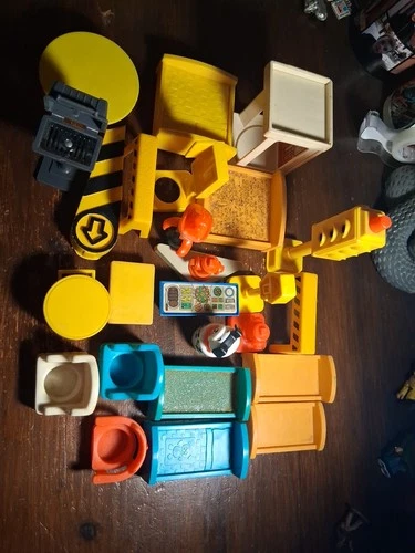 New ListingVintage Lot of Fisher Price Little People and Accessories