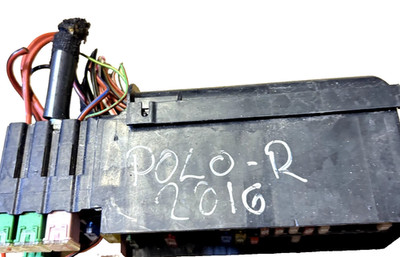 VW Polo 15-17 Skoda Fabia 14-21 Rapid 12-19 Fuse Box Holder 6C0937615A