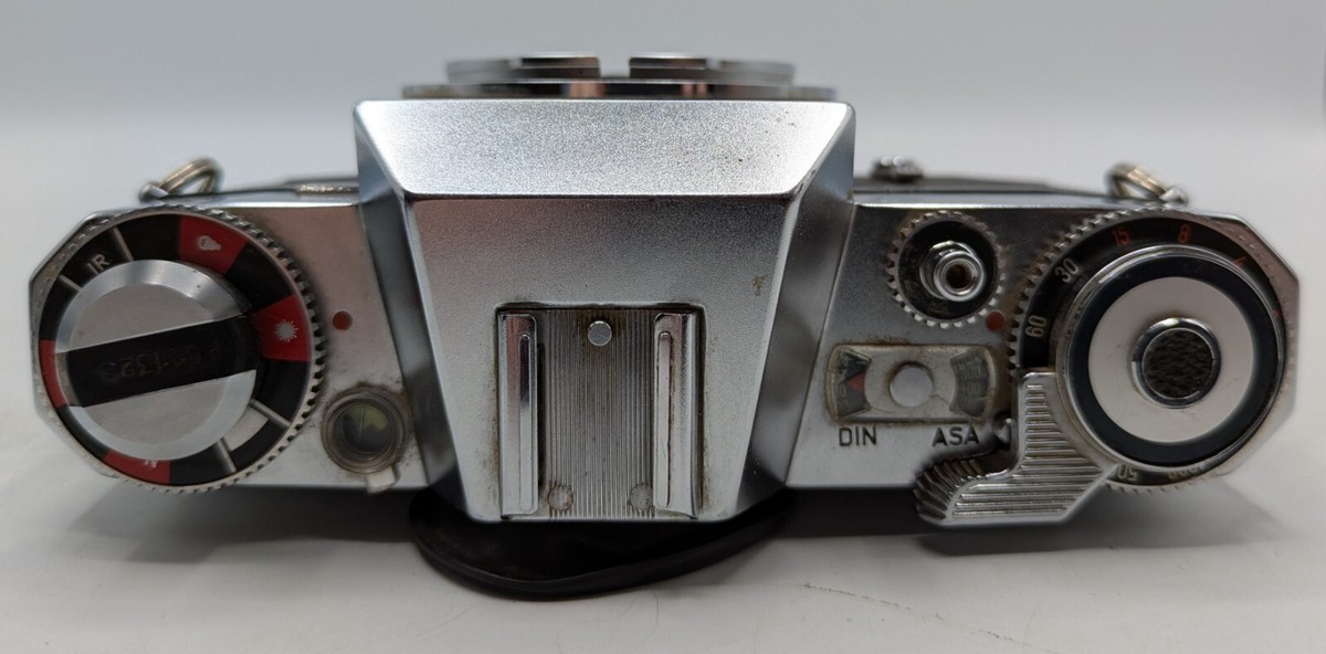 Zeiss IKON ICAREX 35S TM German SLR Camera Takes M42 Screw Zeiss IKON ICAREX 35S TM German SLR Camera Takes M42 Screw