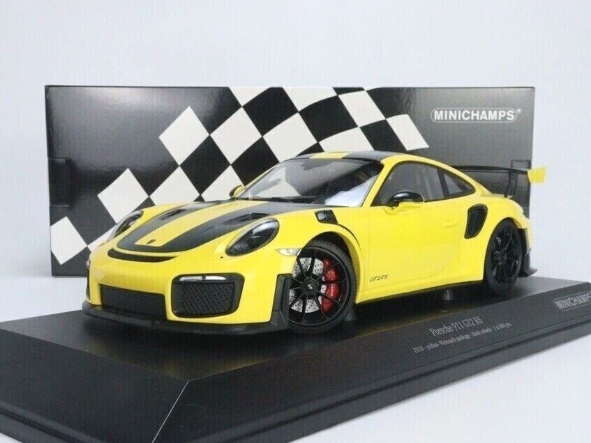 1/18 Porsche 911 991-2 GT2 RS Weissach Yellow Diecast by