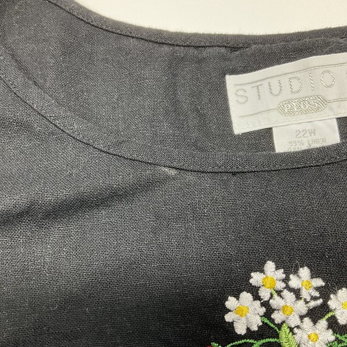 Studio C Plus Size 22W Black Sleeveless Maxi Dress Linen Blend Strawberry Design - Picture 10 of 11