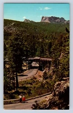 VINTAGE PIGTAIL BRIDGE & MT. RUSHMORE BLACK HILLS SOUTH DAKOTA AERIA POSTCARD GF
