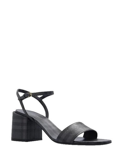 Burberry Prorsum Black Leather Platform Heels w/ Buckle  display picture 1