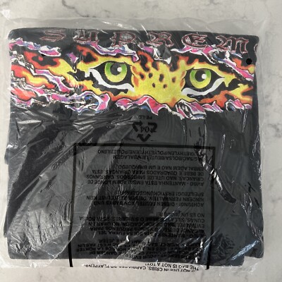 supreme シャツ　eye Supreme Eyes Tee (SS22) - $40