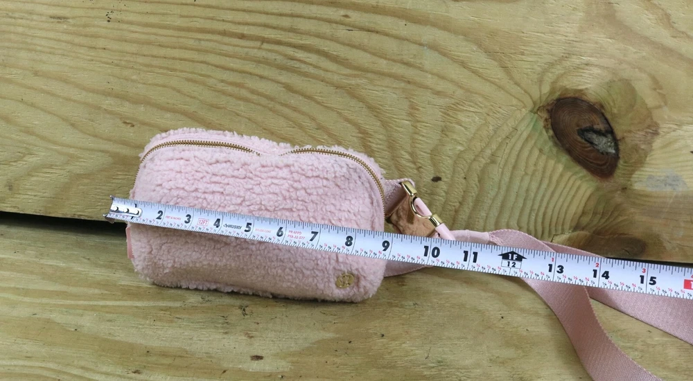 Lulmon Fleece Sherpa Belt Bag Crossbody Fanny Pack in Pink
