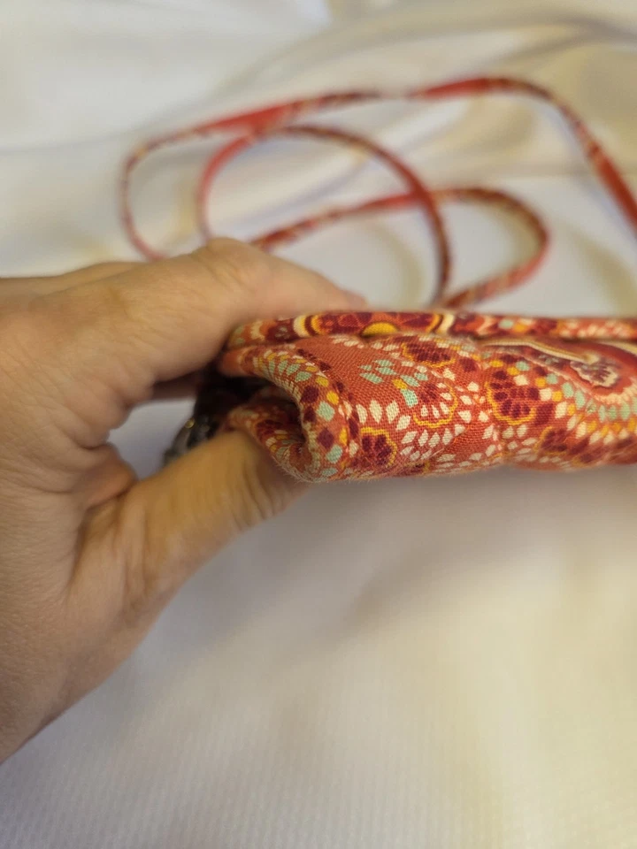 Паприка винтажная снятая с производства Vera Bradley. Сумка через плечо тройного сложения - Изображение 2 из 4