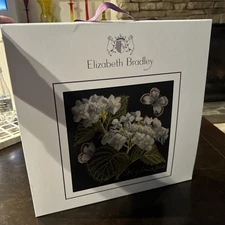 NEW Elizabeth Bradley The Botanical Garden HYDRANGEA Needlepoint Kit