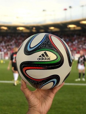 Adidas Brazuca 2014 World Cup Brazil FIFA Official Size 5 Soccer