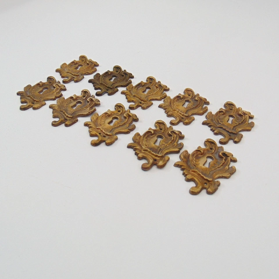 10 escudos de latón ornamentados vintage rococó para muebles antiguos herrajes Foto 4 de 4