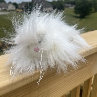 Ty Attic Treasures ''Genevieve'' White Cat Plush (2001 Tush Tag)