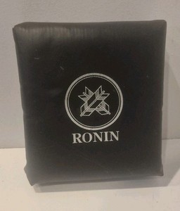 UFC Punching Mit kicking pad blocker boxing fighting training Ronin