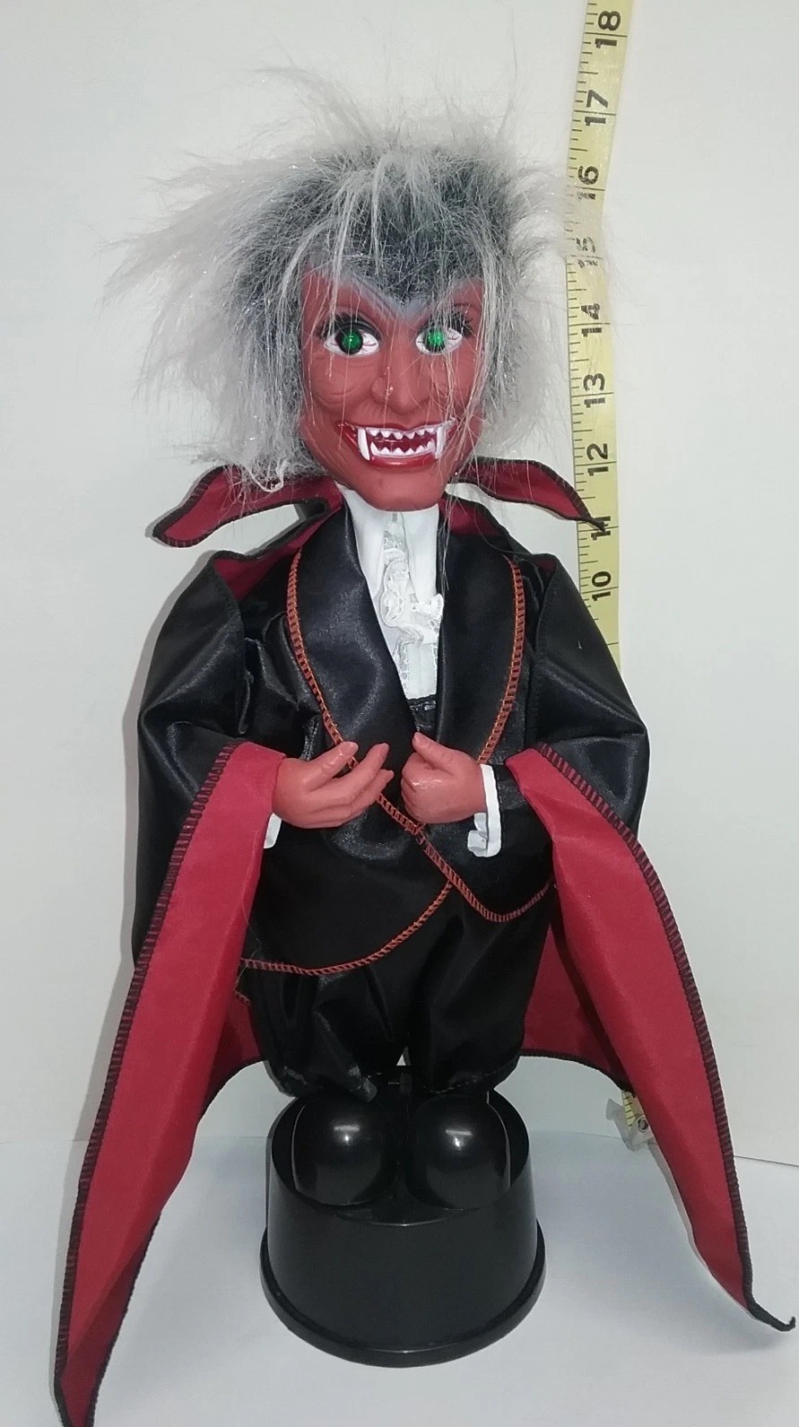 Vintage Pumpkin Time Halloween Dracula  16” Vampire Animated Figure