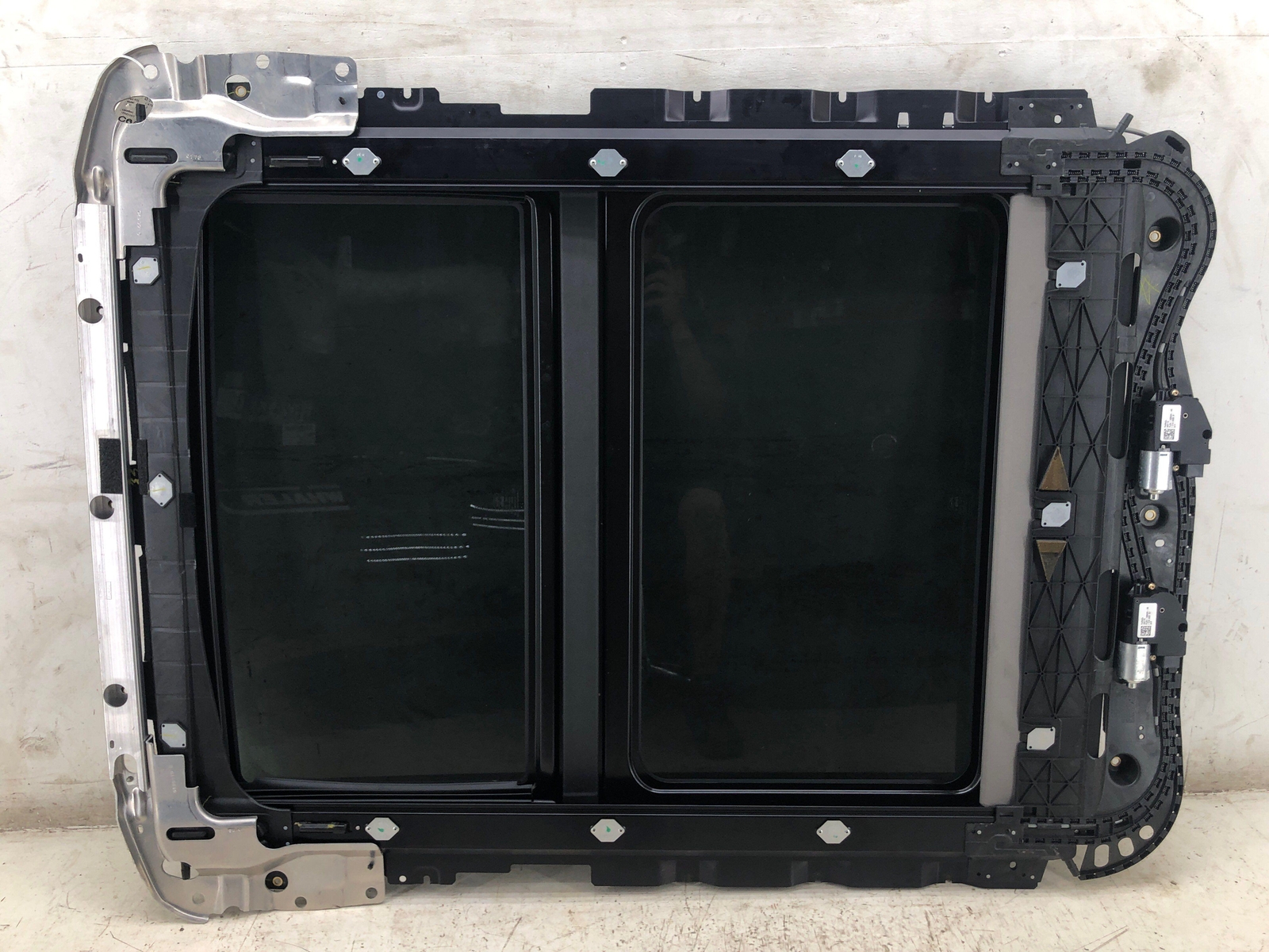 20172022 FORD F250 F350 FRONT REAR PANORAMIC SUN ROOF MOTOR TRACK ASSEMBLY OEM eBay