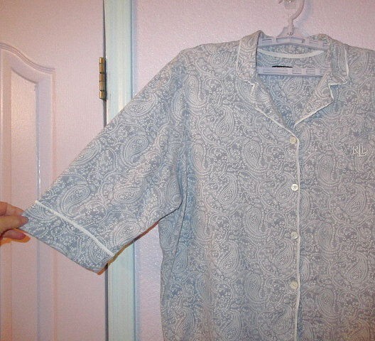 Picture 2 of 12