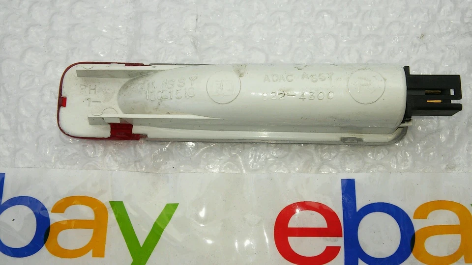 雪佛兰 TAHOE SUBURBAN GMC YUKON SIERRA 门板 COURTESY 光镜片右侧 — 第 2/2 张图片