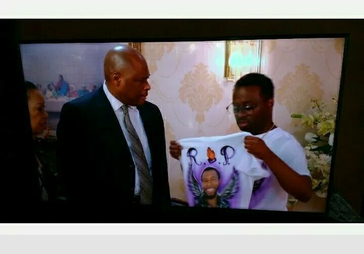 BLACKISH TV SERIES/ SCREEN WORN R.I.P TONY WARDROBE T-SHIRT