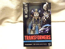 TRANSFORMERS Dark of the Moon WHEELJACK  Que  Mercedes Studio Series SEALED BOX