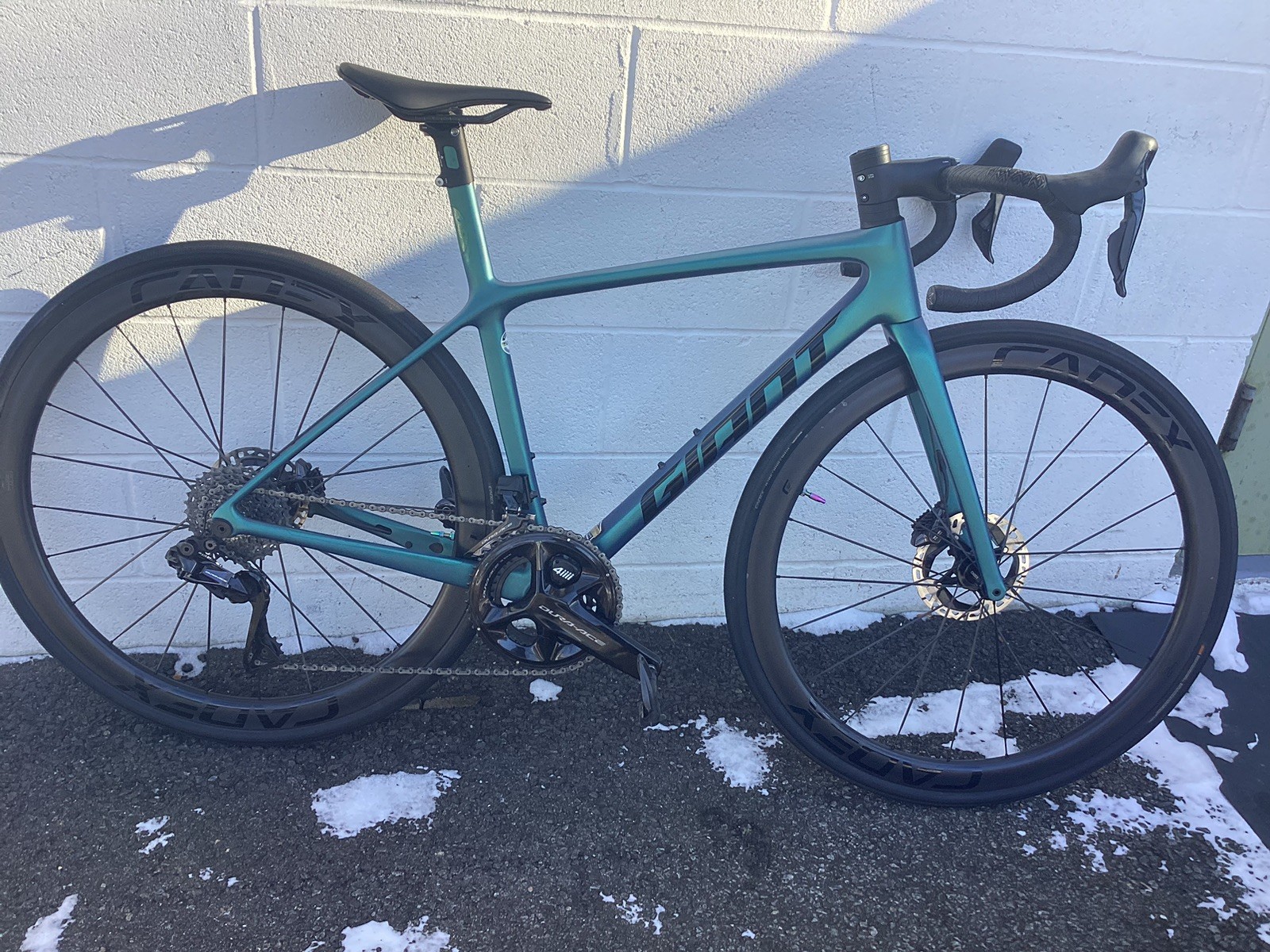 2022 Giant TCR SL Carbon Road Bike, Size -XS