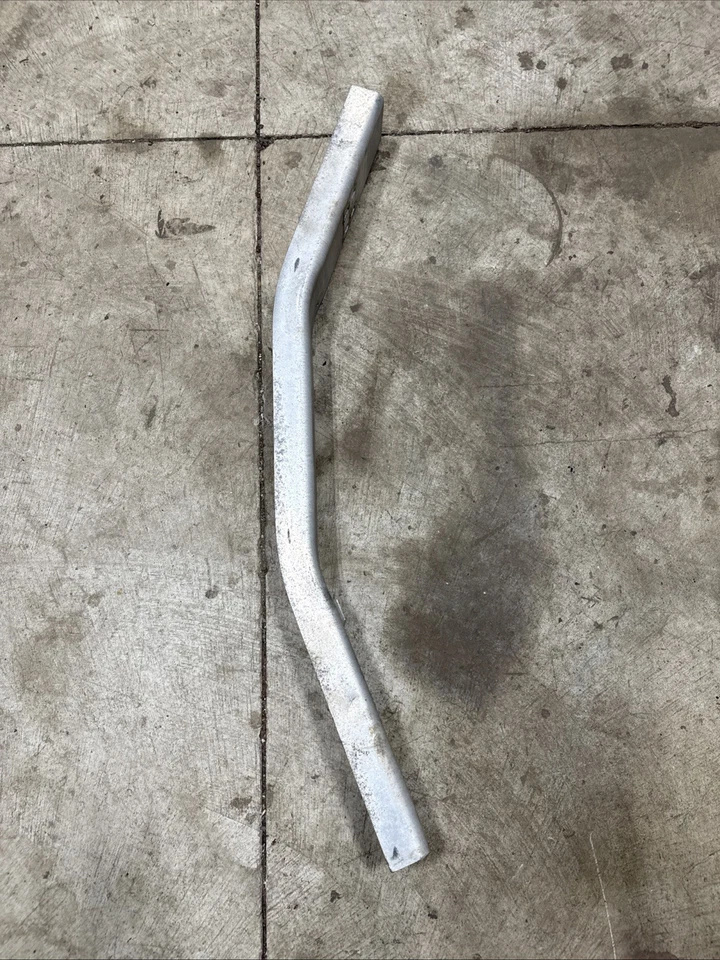 11-19 INFINITI M35H Q70 M37 M56 PARACHOQUES DELANTERO REFUERZO IMPACTO BARRA CHOQUE OEM Foto 2 de 4