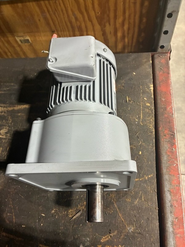 Brother 59D4874101 G3K32N040-BMM4S 40:1 Gear Motor