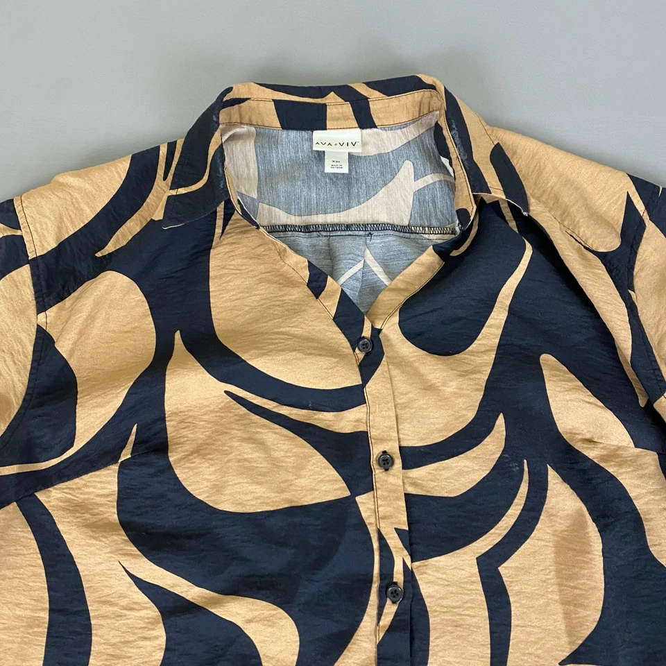 AVA & VIV上衣女式XXL黑色和米色抽象纽扣短袖 — 第 2/4 张图片