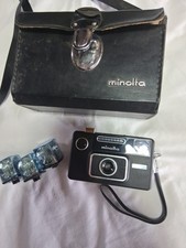 Minolta Autopak 400-x Camera With Case 3 Flash Bulbs