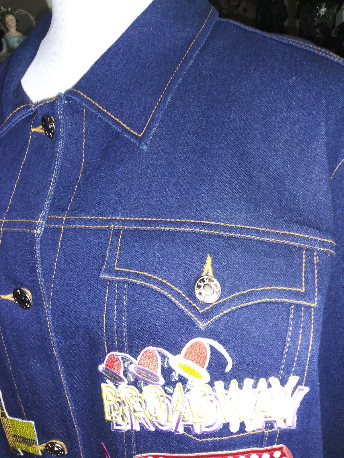 Diane's Essentials Jacket Stretch Embroidered/Bea… - image 4