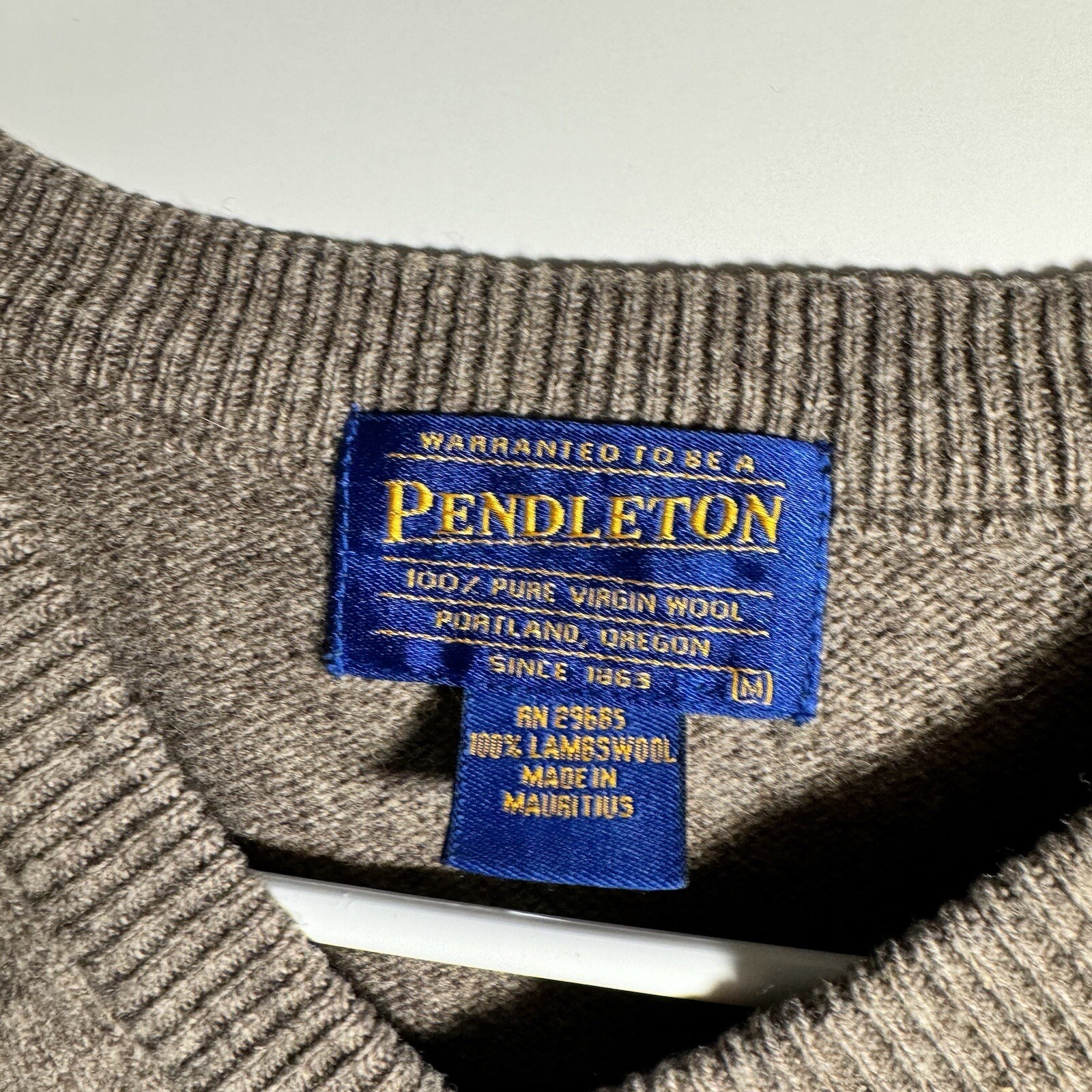 Pendleton Medium Brown Sweater Vest Lambwool - image 3