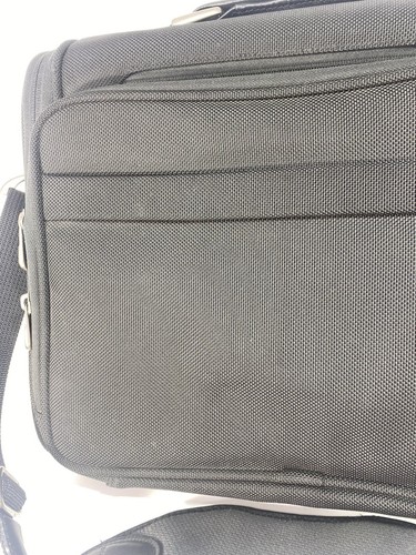 Briggs & Riley Black Messenger Laptop Briefcase Ser# 05-BB108-0482636-3 - Picture 13 of 19