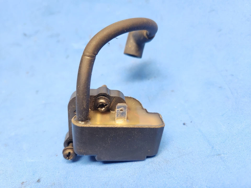 Yardman / MTD Model YM20CS Trimmer - Ignition Module Coil  - Image 2 of 4