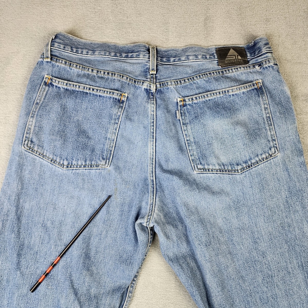 Vtg Levis Silvertab Low And Loose Jeans Mens W38XL30 Blue