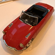Citroen DS 19 Cabriolet 1/43 Made by Universal Hobbies China