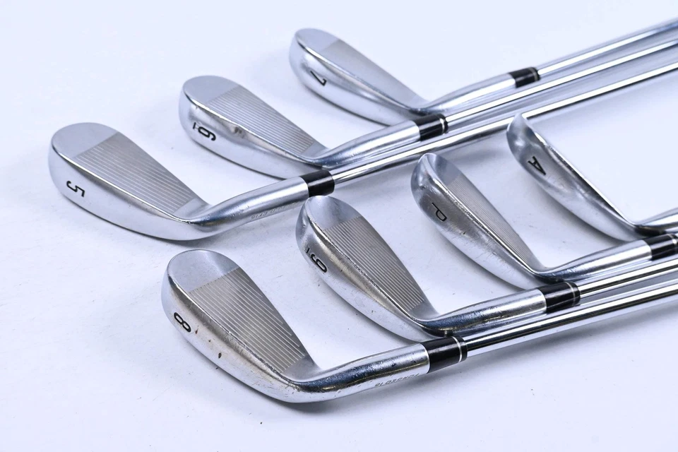 Callaway Apex CF16 ferri da stiro / 5-PW + GW / aste flessibili regolari XP 95 R300 - Immagine 4 di 4