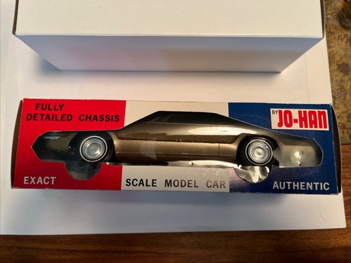 1968 Oldsmobile Toronado Plastic Friction Promo Model By Johan 1/25 Gold W/ Box - Picture 15 of 19
