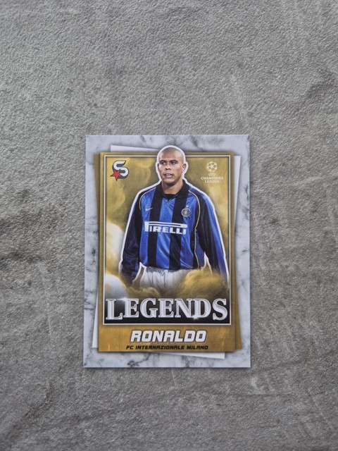 2022-23 Topps UEFA Club Competitions Superstars - Legends Ronaldo R9