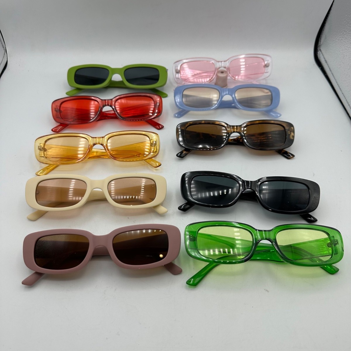 Box Of 10 Trendy Sunglasses Assorted Colors Styles Unisex 
