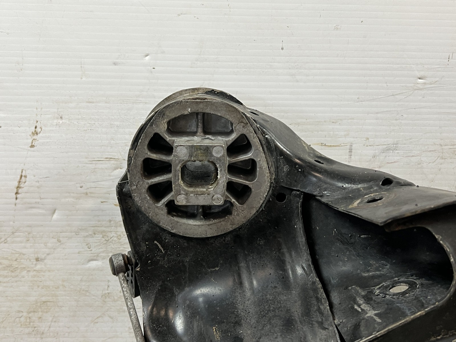 03-07 BENTLEY CONTINENTAL GTC FRONT SUSPENSION CRADLE CROSSMEMBER