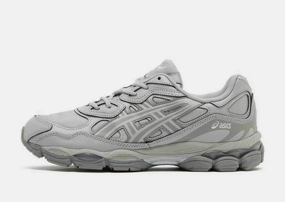 Asics Men's GEL-NYC Shoes in Grey
Opens in a new window or tab