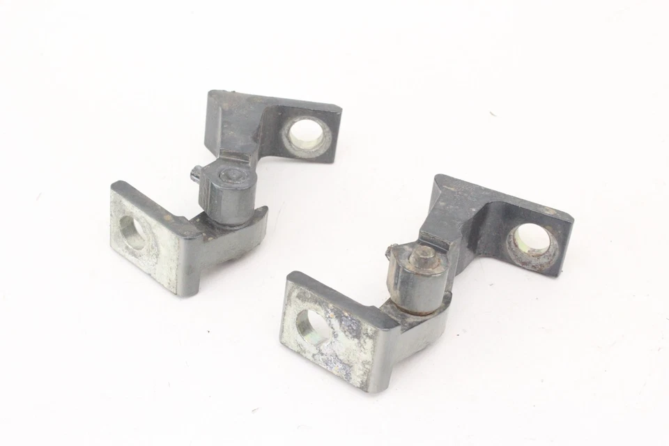 10-18 大众捷达左上下侧门铰链灰色 2 件套原始设备制造商 — 第 4/4 张图片