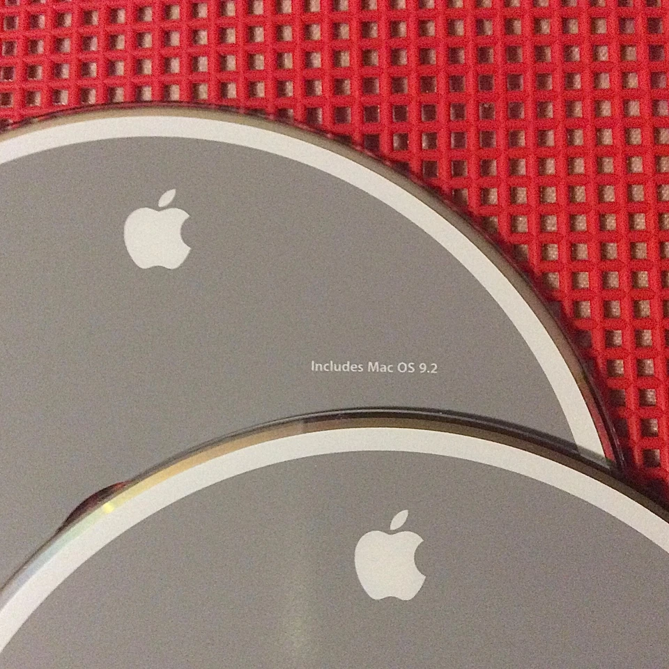 Apple Tiger 10.4 for all iMac G5's as described - Image 3 of 3