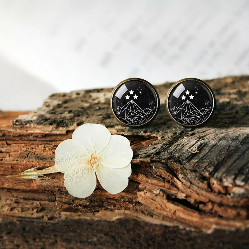 Galaxy stud deals earrings