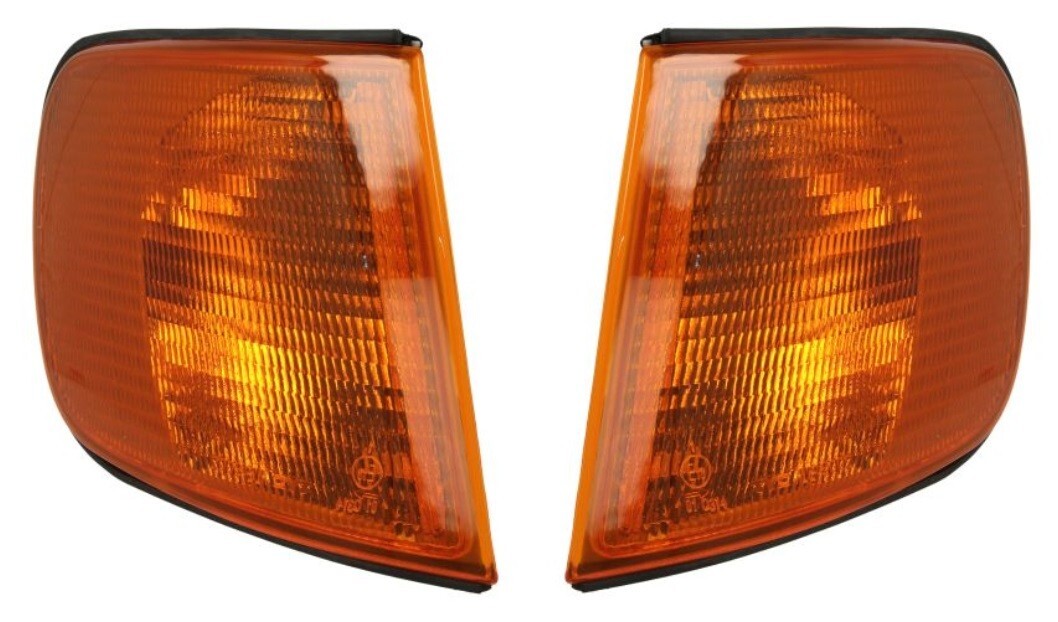 Clignotants avant Audi 100 C4 orange pour remplacement de pièces d'origine usées