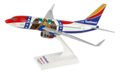Skymarks SKR870 Southwest Boeing 737-700 Missouri One Desk Top 1/130 Jet Model