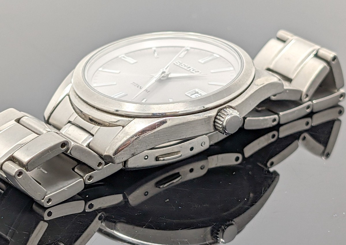 Seiko Titanium 6N52-00B0 Quartz 40mm Men
