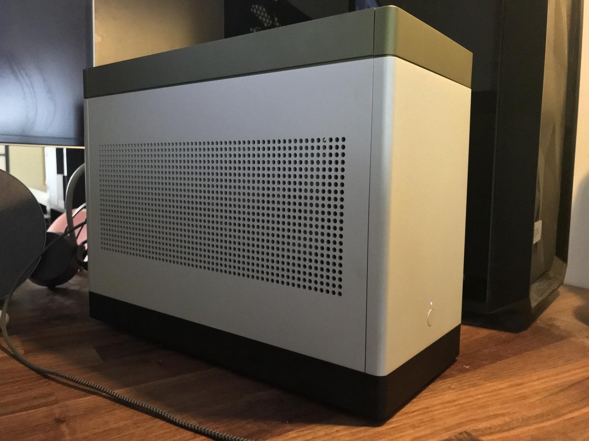 New Louqe Ghost S1 MK3 Limestone/Silver SFF/ITX PC Case + 2×TopHat