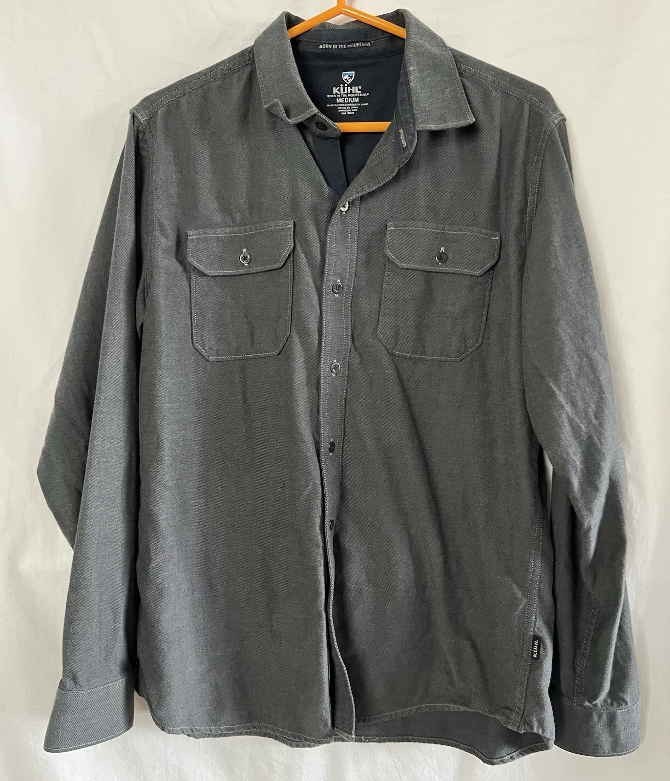 Kuhl Shirt Mens Medium Gray Button Up Long Sleeve Vented Fishing Outdoor Hiking