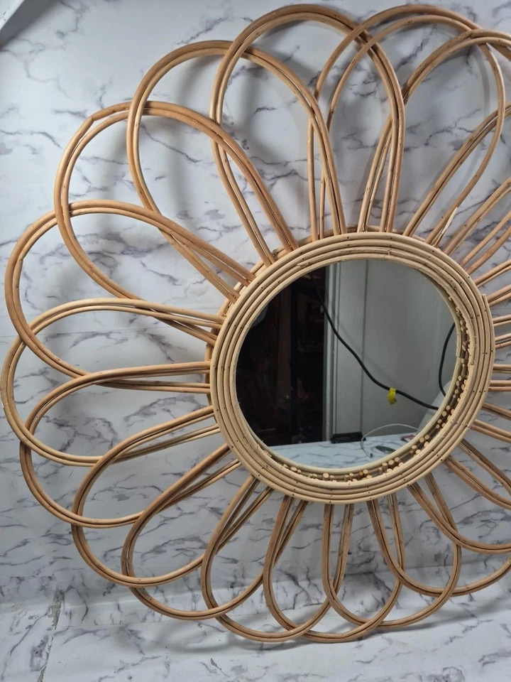 Mcm Rattan Nordic Wicker Home Decor Art Mirrors US Wicker Sunflower Vtg - image 2 of 4