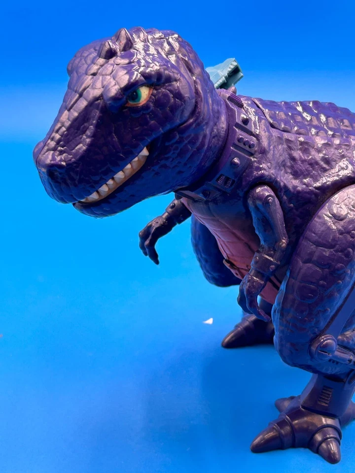 Figura de acción de colección Masters of the Universe (He-Man) Tyrantisaurus Rex cerca de M Foto 4 de 4