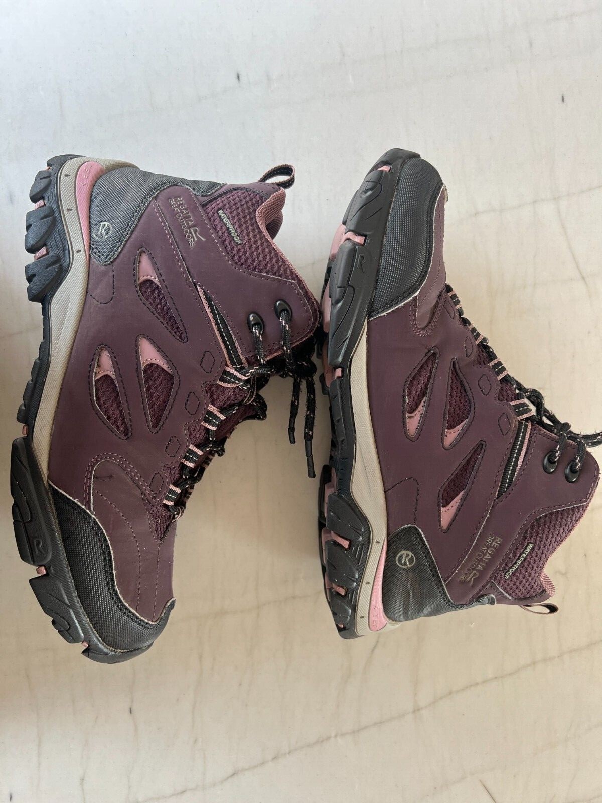 Regatta Womens Ladies IEP Waterproof MID Walking boots RWF573